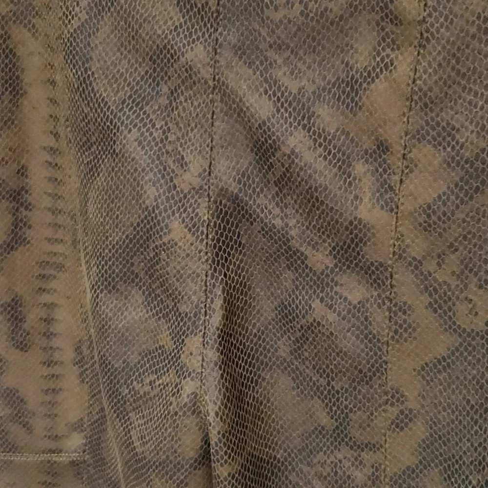 Philosophy olive brown faux leather snakeskin print leggings NWT